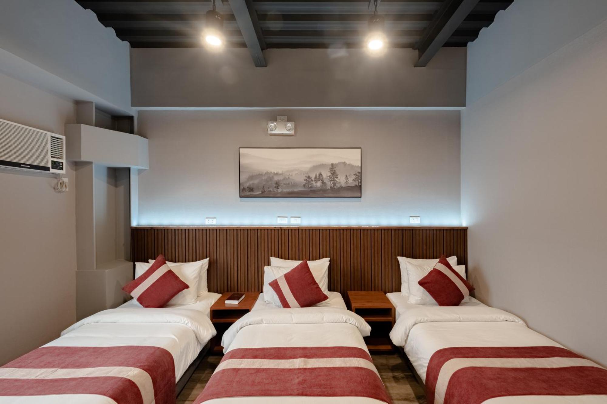Kekehyu Business Hotel Valencia  Екстериор снимка