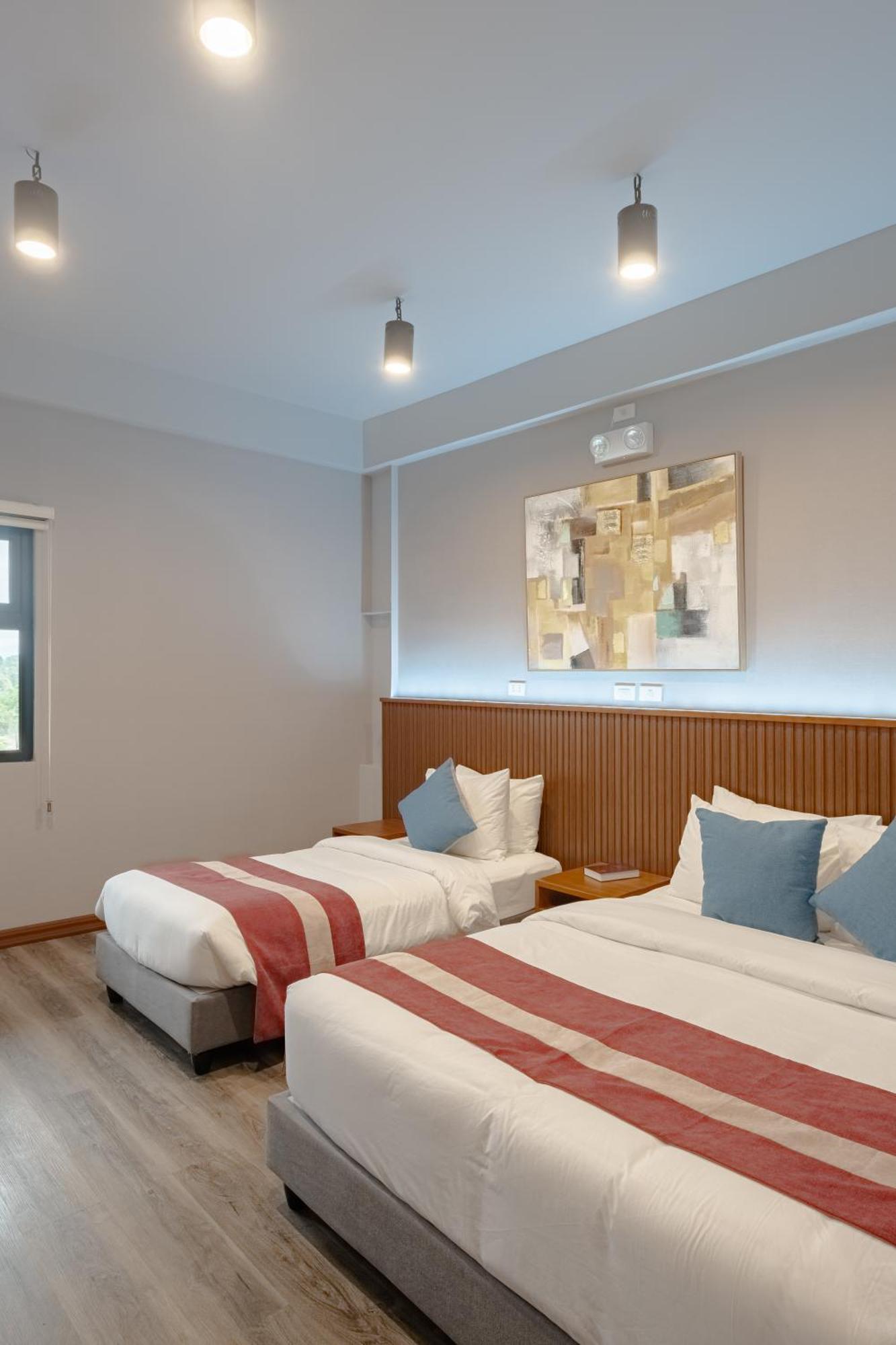 Kekehyu Business Hotel Valencia  Екстериор снимка