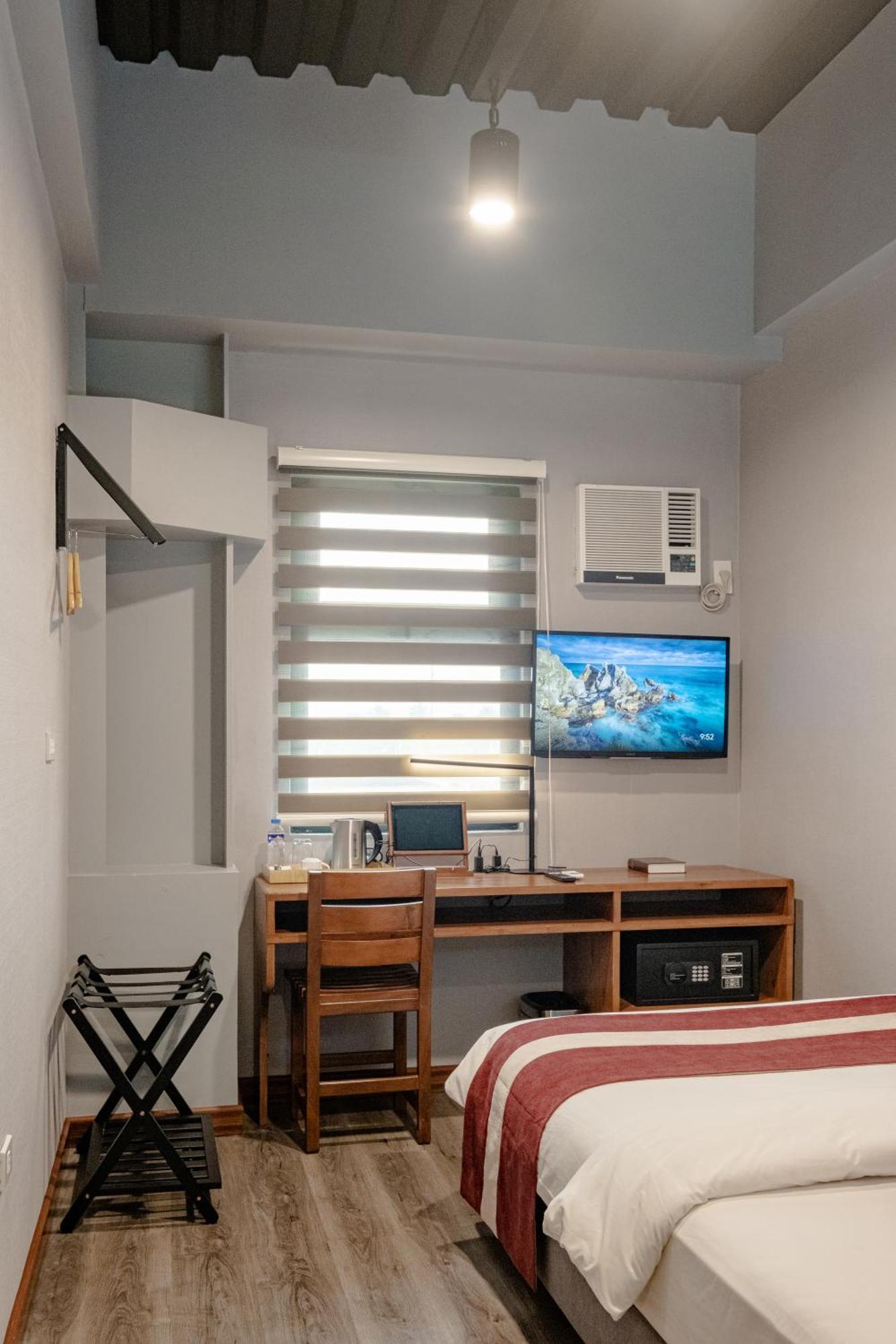 Kekehyu Business Hotel Valencia  Екстериор снимка